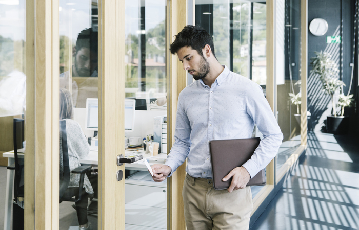 Aperio Wireless Handles